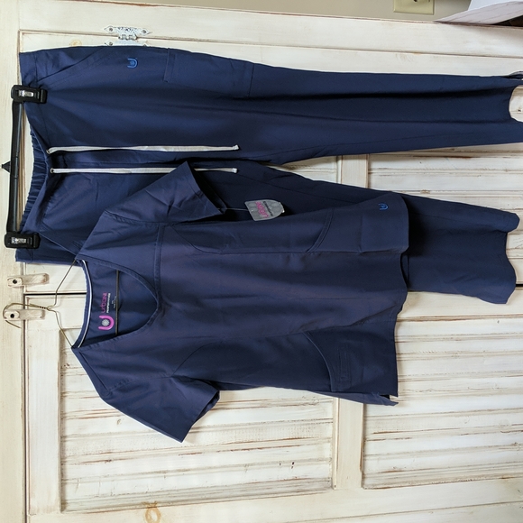 Urbane, scrub set. Steel blue/grey. Small - Picture 1 of 8